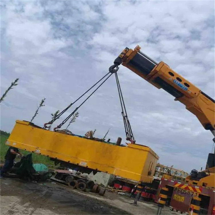 田林吊车吊集装箱需要多少钱