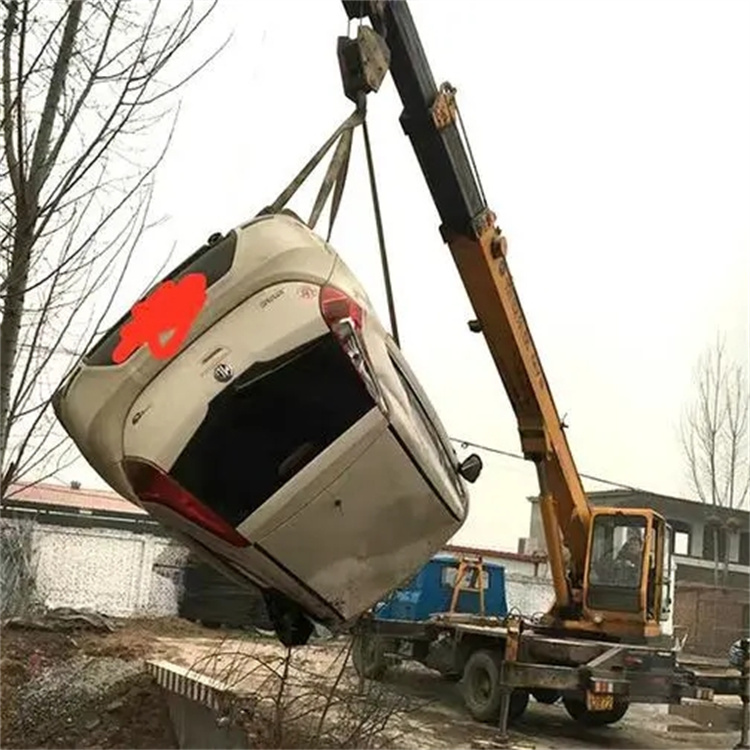 田林吊车救援小汽车怎么吊